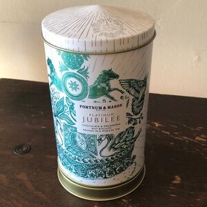 Platinum Jubilee Musical Collectors Tin